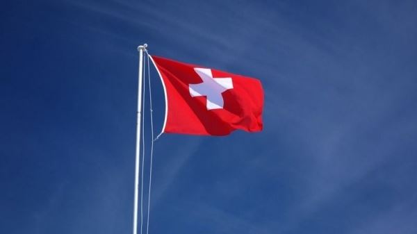 <br />
                    Бренд швейцарского Credit Suisse будет существовать до закрытия сделки с банком UBS<br />
                