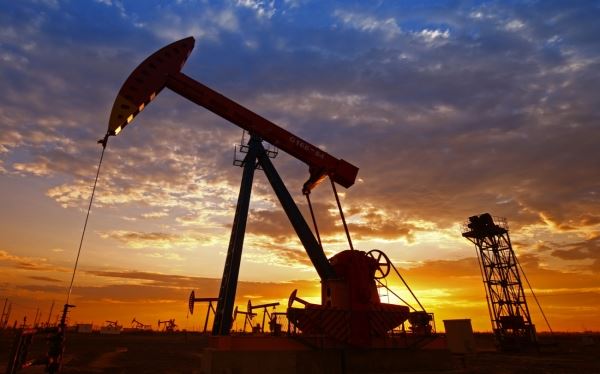 Цена нефти Brent потеряла более 5% за день