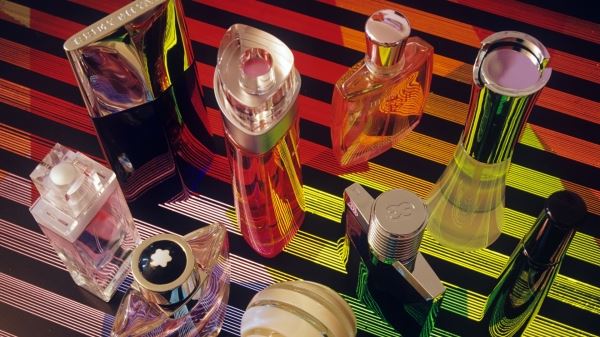 <br />
                    Эксперты заявили об отсутствии дефицита парфюмерии и бытовой химии на российском рынке<br />
                